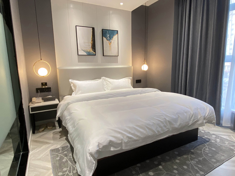 江景精选酒店大床房实景