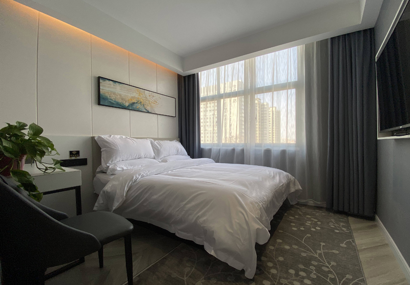 江景精选酒店大床房